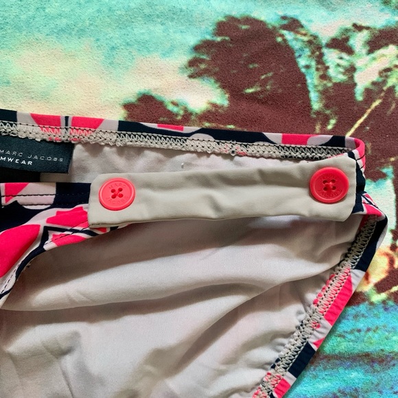 Marc by Marc Jacobs Swimwear red, black, and tan bikini, Sz Xs - Picture 10 of 11